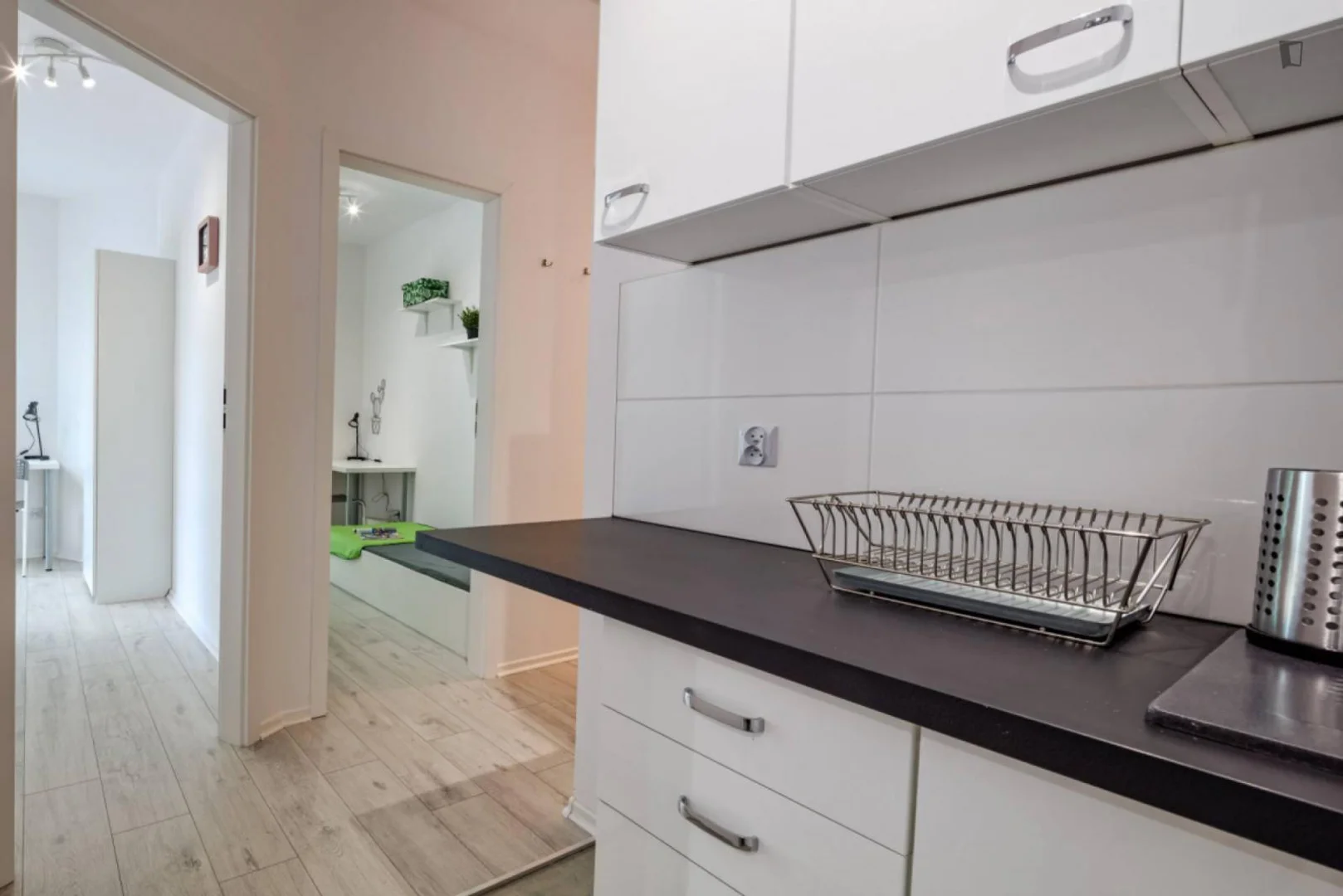 Quarto de estudante económico com localização conveniente em