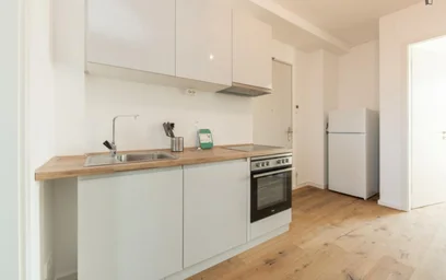 Habitación privada en Nazarethkirchstraße, imagen 6 de 17
