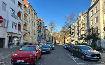 Komplette Wohnung voll möbliert in {area}