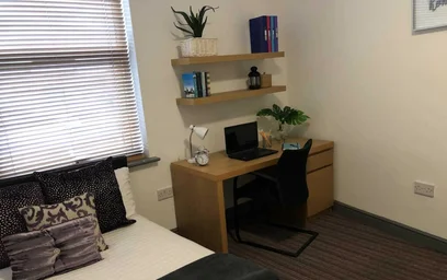 Chambre privée en résidence à 68 Hylton Rd, Sunderland SR4 7BB, United Kingdom, image 2 de 33