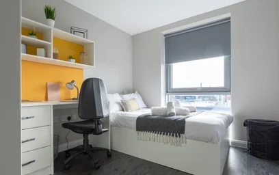 Quarto privado em residência em Devon St, Liverpool L3 8HA, United Kingdom, imagem 1 de 22