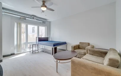 Dairenin tamamı Ikamet yerinde konumu 406 12th Ave SE, Minneapolis, MN 55414, United States, 5 38 görüntüsü