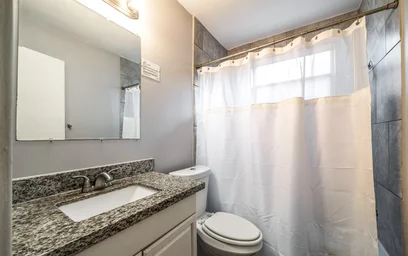 Gesamte Unterkunft im Wohnheim in der Street, TX, Houston, United States, 77045, bild 17 von 21