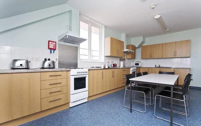 Gesamte Unterkunft im Wohnheim in der Pin Hill Canterbury CT1 2RB, bild 10 von 15