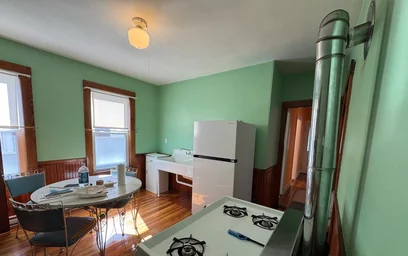 Apartamento inteiro em residência em 15, Chase St., Unit 3, Dorchester, Boston, MA, 02125, imagem 11 de 14
