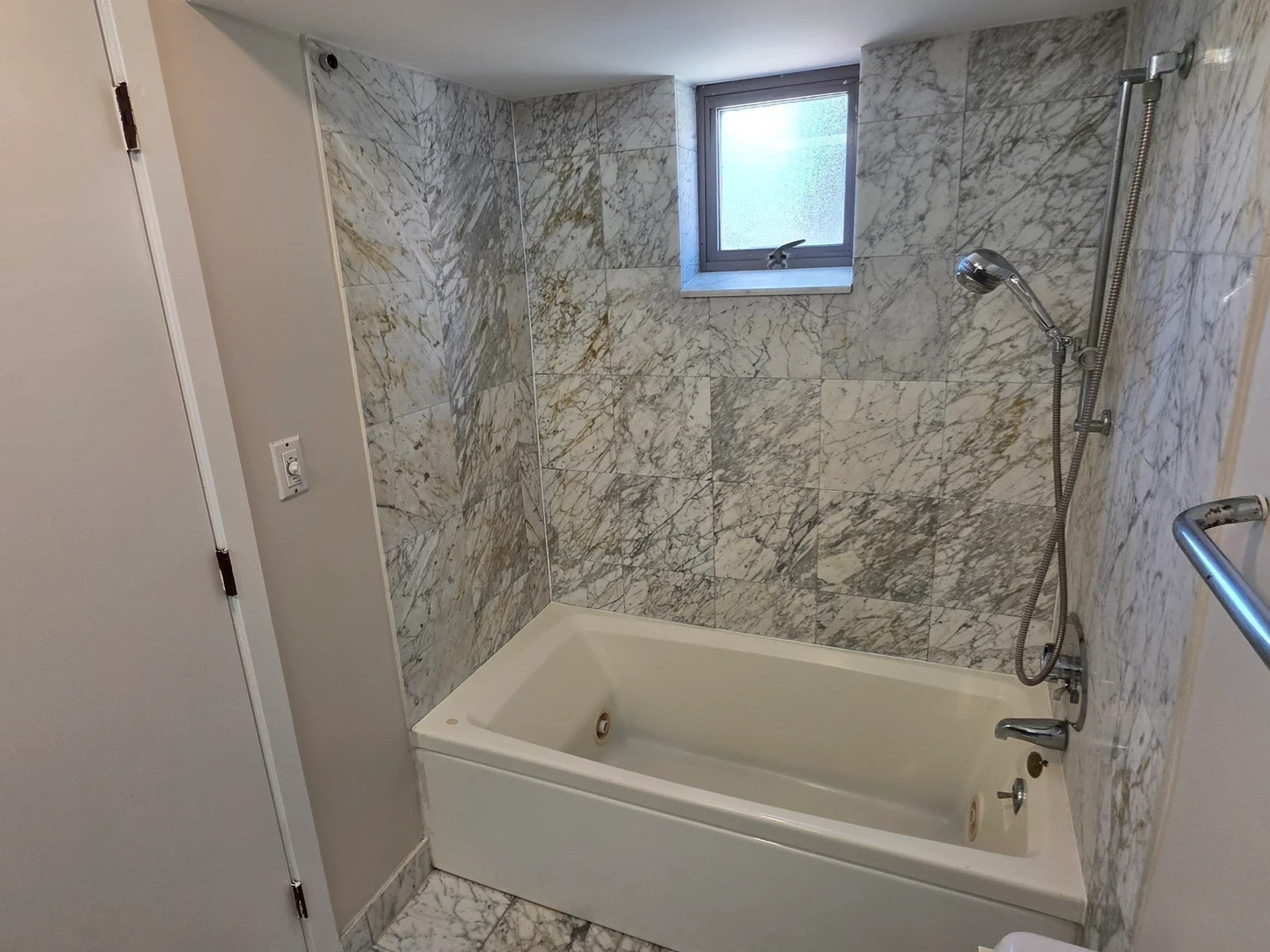 931, Massachusetts Ave., Unit 303, Harvard Square, Cambridge, MA, 02139