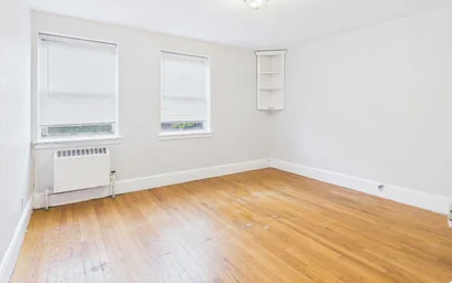 Apartamento moderno e brilhante em {area}