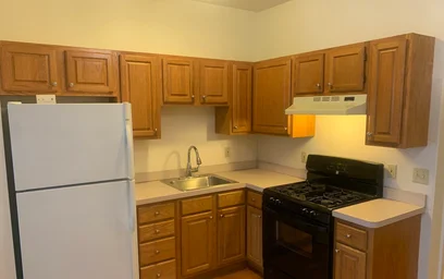 Entire apartment in residence at 202, Hurley St., Unit 0, East Cambridge, Cambridge, MA, 02141, image 13 of 16