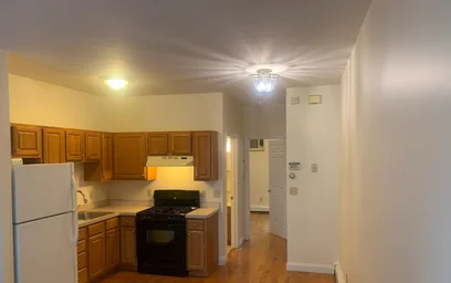 Entire apartment in residence at 202, Hurley St., Unit 0, East Cambridge, Cambridge, MA, 02141, image 14 of 16