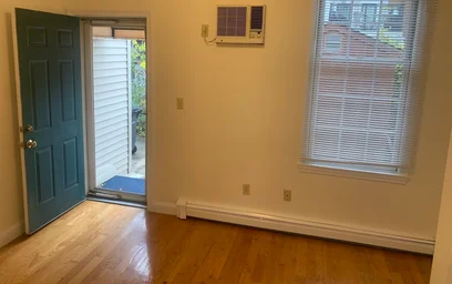 Entire apartment in residence at 202, Hurley St., Unit 0, East Cambridge, Cambridge, MA, 02141, image 9 of 16
