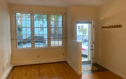 Entire apartment in residence at 202, Hurley St., Unit 0, East Cambridge, Cambridge, MA, 02141, image 10 of 16