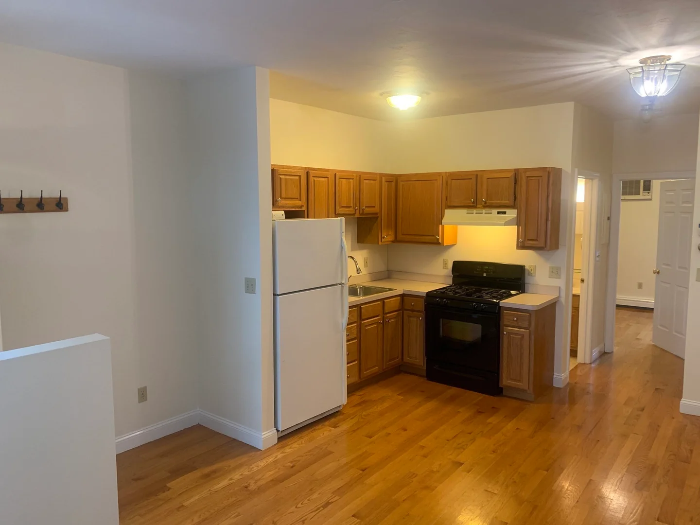 202, Hurley St., Unit 0, East Cambridge, Cambridge, MA, 02141