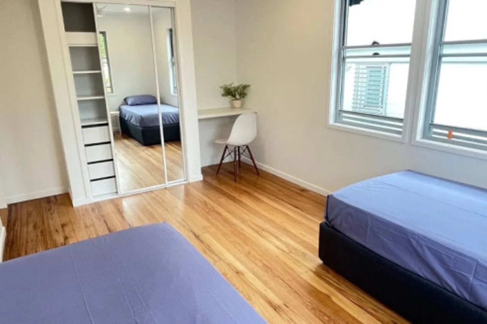 Chambre d'étudiant économique avec emplacement pratique dans 