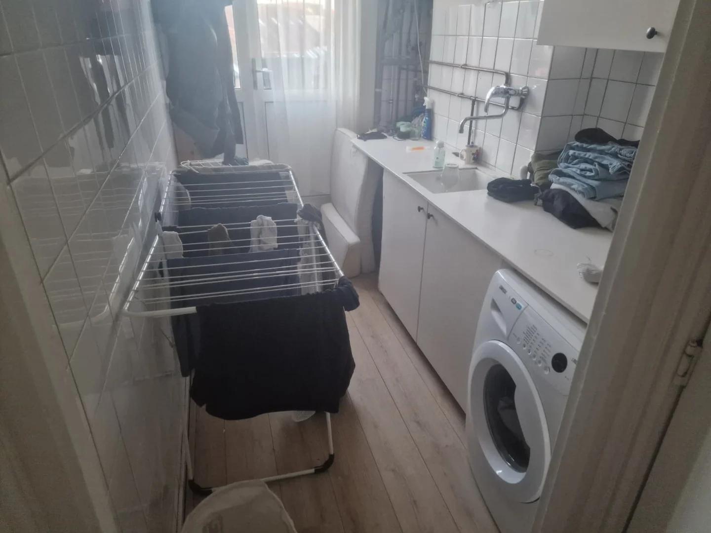 Chambre à louer dans un appartement d'étudiant à , entièrement meublée