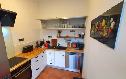 Entire apartment at Hans-Zöller-Straße, image 10 of 13