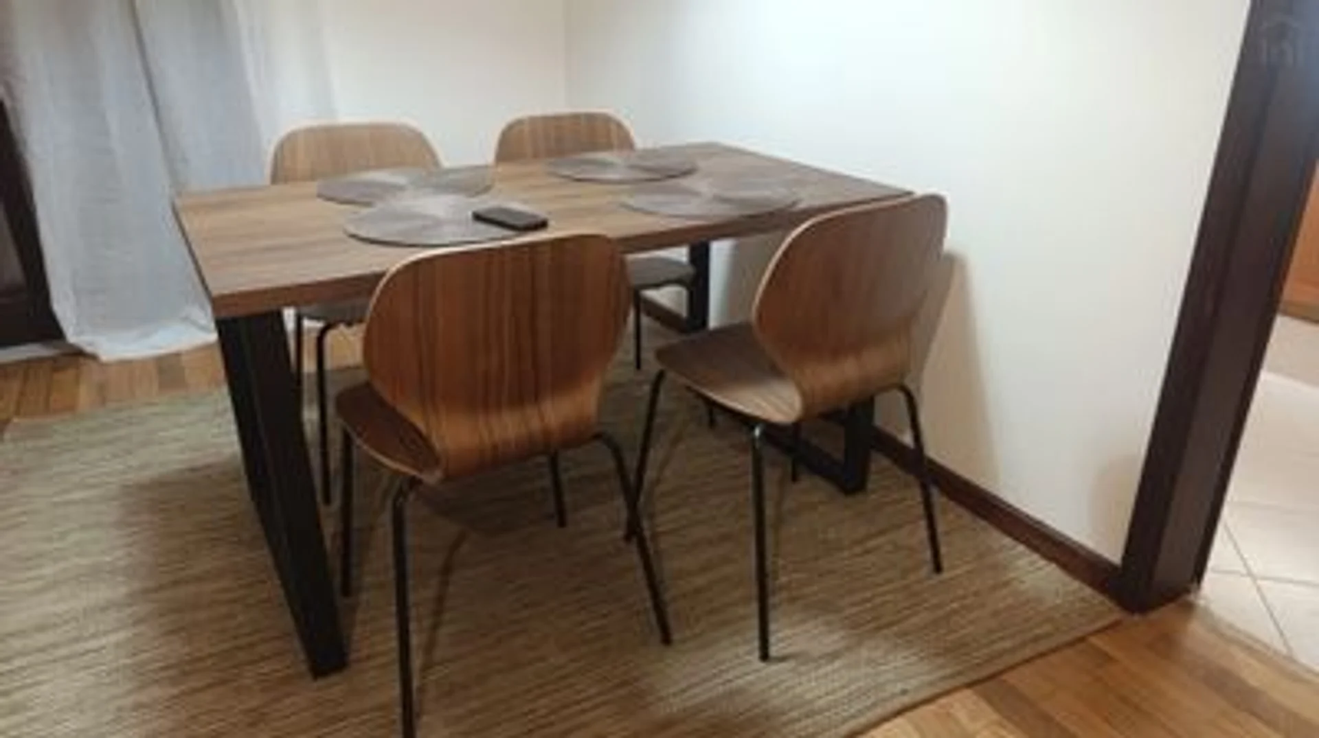 Stanza in affitto in appartamento per studenti a , completamente arredata