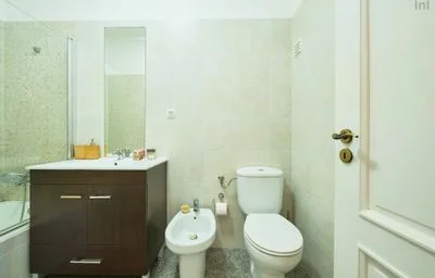 Quarto privado em Lumiar - R. Luís de Freitas Branco, 5º Esquerdo, imagem 17 de 40