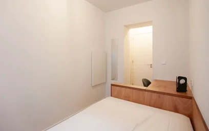 Quarto privado em Rue Herman, Collignon, imagem 7 de 10