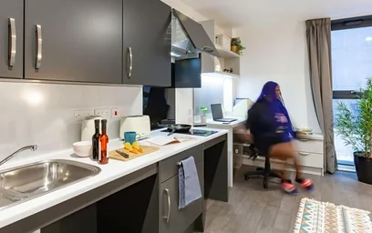Gesamte Unterkunft im Wohnheim in der 192 Erskine St, Liverpool L6 1AJ, United Kingdom, bild 15 von 30
