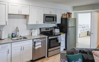 Alojamiento entero en residencia en 512 S 3rd St, Champaign, IL 61820, United States, imagen 3 de 49