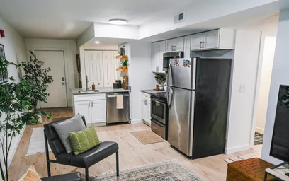 Alojamiento entero en residencia en 512 S 3rd St, Champaign, IL 61820, United States, imagen 23 de 49