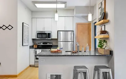 Alojamiento entero en residencia en 433 W Johnson St, Madison, WI 53703, United States, imagen 2 de 32
