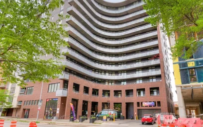 Alojamiento entero en residencia en 433 W Johnson St, Madison, WI 53703, United States, imagen 12 de 32