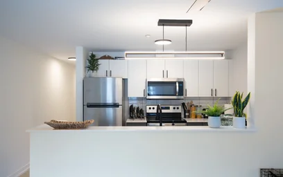 Logement entier en résidence à 4730 University Way NE, Seattle, WA 98105, United States, image 49 de 49