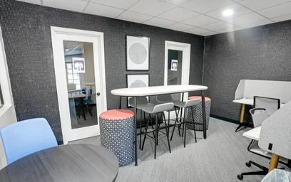 Całe miejsce w rezydencji 1111 E Apache Blvd, Tempe, AZ 85281, USA, obraz 15 19
