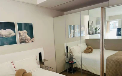 Alojamento com 3 quartos em {area}