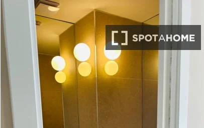 Apartamento inteiro em Calle de Segovia, imagem 12 de 16