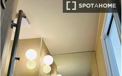 Apartamento inteiro em Calle de Segovia, imagem 15 de 16