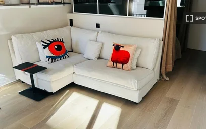Apartamento inteiro em Calle de Segovia, imagem 3 de 16