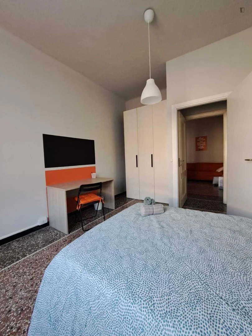 Komfortables und geräumiges Studentenzimmer in 