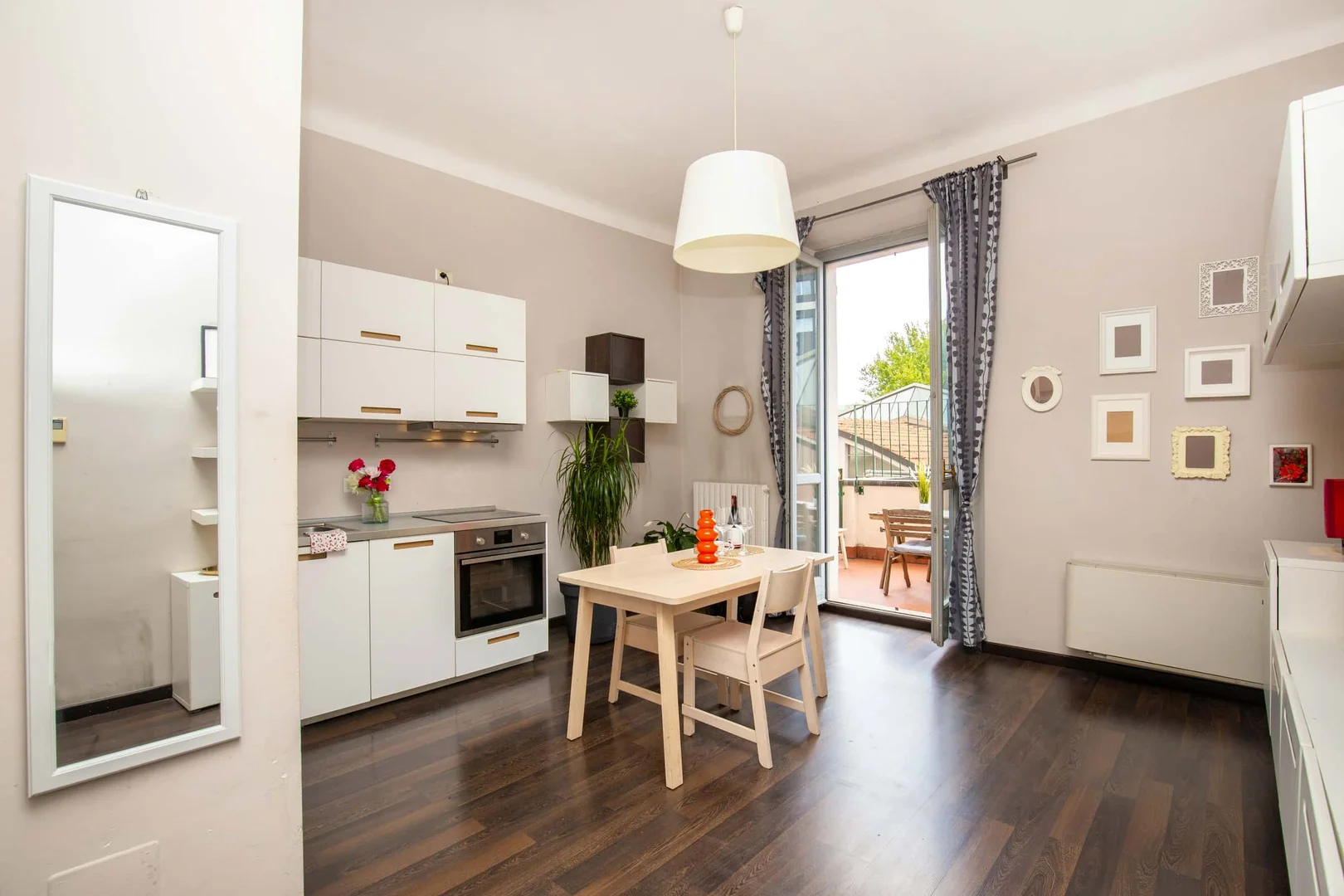 Chambre à louer dans un appartement d'étudiant à , entièrement meublée