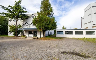 {area} de çift kişilik yataklı kiralık oda