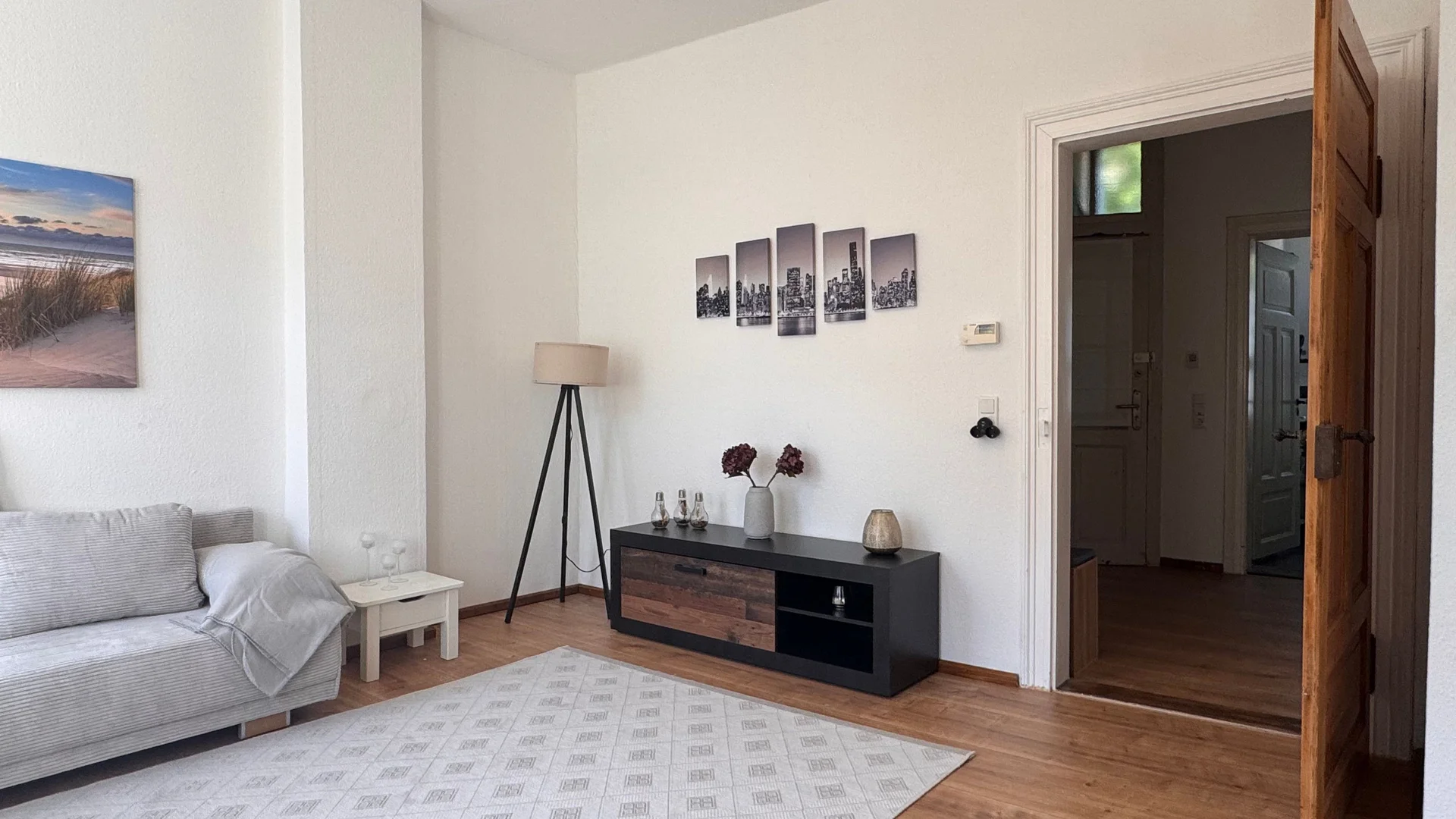 Chambre confortable pour étudiants disponible dans 