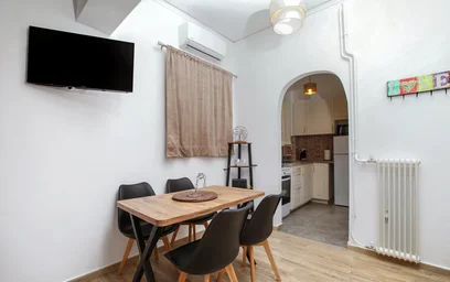 {area} de tamamen mobilyalı daire
