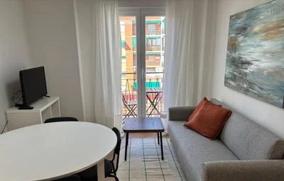 Quarto barato em {area}