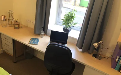 Private room in residence at 135 Great Horton Rd, Bradford BD7 1QG, United Kingdom, image 34 of 39