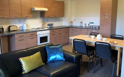 Private room in residence at 135 Great Horton Rd, Bradford BD7 1QG, United Kingdom, image 20 of 40