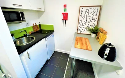 Estudio en residencia en 164 Tudor Rd, Leicester LE3 5HU, United Kingdom, imagen 3 de 49