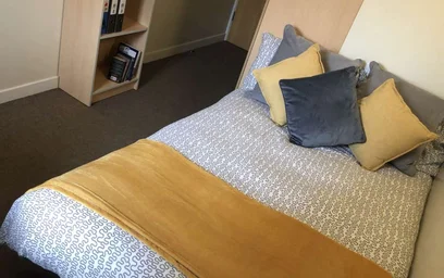 Private room in residence at 135 Great Horton Rd, Bradford BD7 1QG, United Kingdom, image 27 of 37