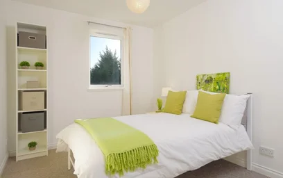 Logement de 2 chambres à {area}