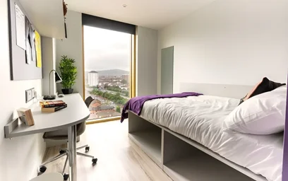 Privatzimmer im Wohnheim in der 123 York St, Belfast BT15 1AS, United Kingdom, bild 1 von 25
