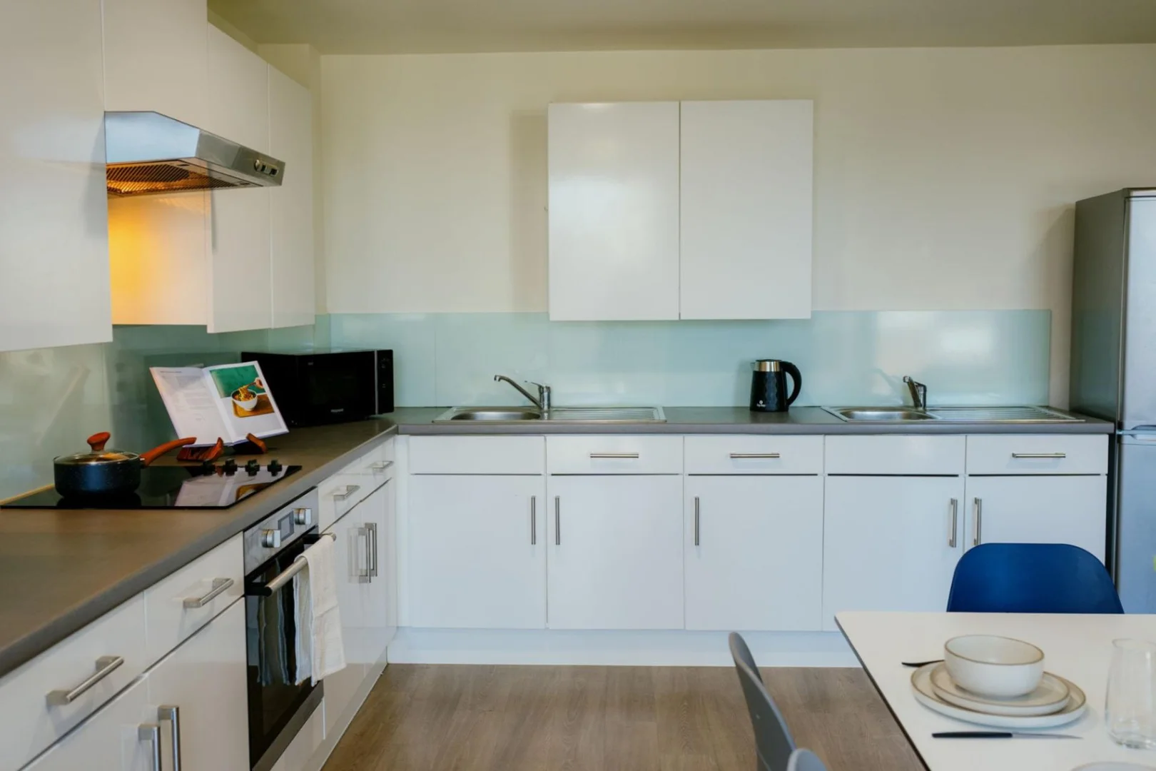 Budget-friendly student room close to campus in 