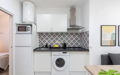 Apartamento inteiro em Calle de Martínez de la Riva, Puente de Vallecas, imagem 8 de 10
