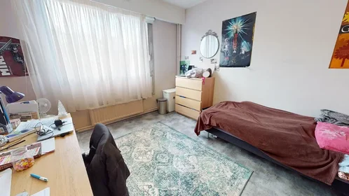 Chambre privée à Rue des Stations, Wazemmes, image 1 de 10