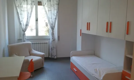 Stanza privata in Viale Goffredo Mameli, , immagine 1 di 7