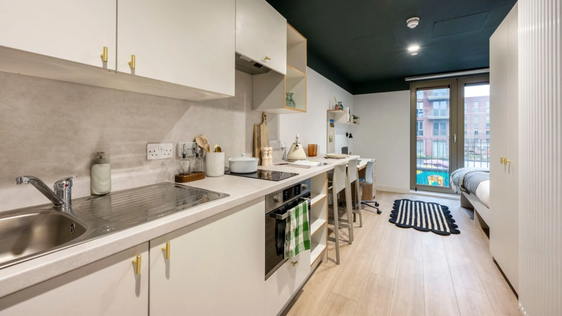 Convenient studio apartment for student living in